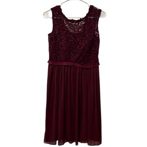 Elegant Burgundy Lace Dress Davids Bridal Size 6
